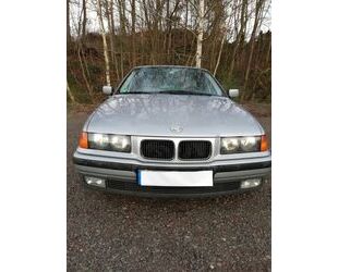 BMW BMW 320i Gebrauchtwagen