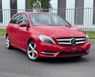 Mercedes-Benz Mercedes-Benz B 180 Edition 1 *Navi*SHZ*PDC*Kamera Gebrauchtwagen