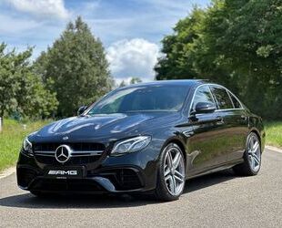 Mercedes-Benz Mercedes-Benz E 63 AMG 4Matic+/Idealzustand/Perf.A Gebrauchtwagen