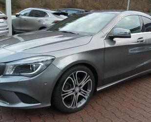 Mercedes-Benz Mercedes-Benz CLA 200*Bi-Xenon*Kam*SHZ*Tempomat Gebrauchtwagen