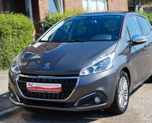 Peugeot Peugeot 208 Allure*Kamera*Navi*1 Hand*Service Neu Gebrauchtwagen