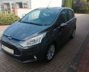 Ford Ford B-Max 1.0 Titanium+PPS+Winter+Keyfree+Garanti Gebrauchtwagen