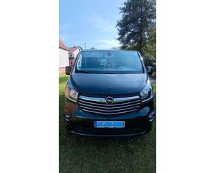 Opel Opel Vivaro B 1,6 Turbo L2H1 9 Sitzer Gebrauchtwagen