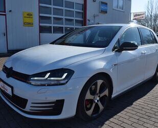 VW Volkswagen Golf VII Lim. GTI BMT/Bi-Xenon/Sport/Au Gebrauchtwagen