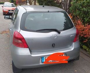 Toyota Toyota Yaris 1,3-l-VVT-i Cool Cool Gebrauchtwagen