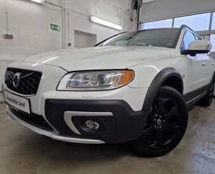 Volvo Volvo XC70 2.4 D5 Summum AWD*Navi*Leder*Xenon* Gebrauchtwagen