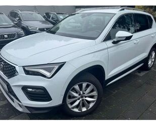 Seat Seat Ateca 1.5 TSI DSG Xperience /NAVI/SHZ/AHK Gebrauchtwagen