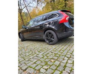 Volvo Volvo V60 D4 Summum Gebrauchtwagen