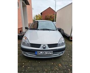 Renault Renault Clio Campus 1.2 16V Campus VB Gebrauchtwagen