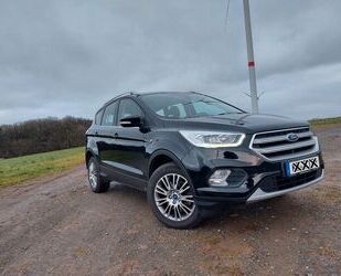 Ford Ford Kuga 1,5 EcoBoost 4x4 129kW COOL & CONN. Aut. Gebrauchtwagen