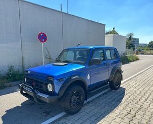 Lada Lada Niva 4x4 Taiga Gebrauchtwagen