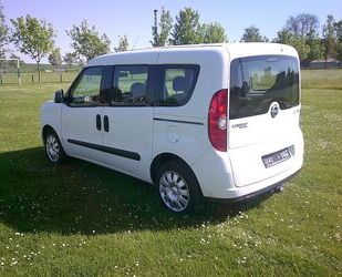 Opel Opel Combo D Edition L1H1 benzin-gas Gebrauchtwagen