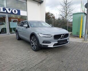 Volvo Volvo V90 B4 Cross Country Ultimate AWD Gebrauchtwagen