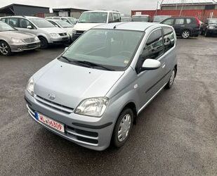 Daihatsu Daihatsu Cuore 1,0L *Automatik*Klima*PDC*2x el. Fe Gebrauchtwagen