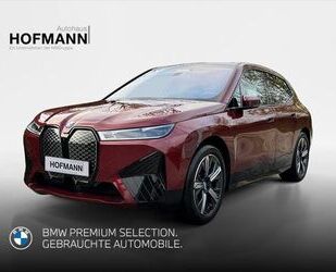 BMW BMW iX xDrive40 NEU bei BMW Hofmann Gebrauchtwagen