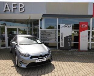 Kia Kia CEED 1.5T Vision Komf. Navi Gebrauchtwagen