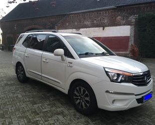 SsangYong Ssangyong Rodius 2.2 Diesel e-XDi 220 Sapphire 4WD Gebrauchtwagen