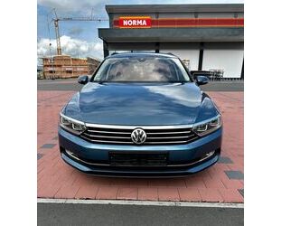 VW Volkswagen Passat Variant 2.0 TDI SCR DSG Comfortl Gebrauchtwagen