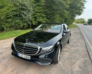 Mercedes-Benz Mercedes-Benz E 400 4MATIC AMG Autom. 1 HAND VOLL Gebrauchtwagen