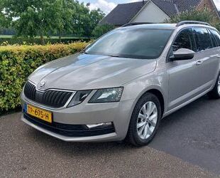 Skoda Skoda Octavia kombi 1.0 TSI Greentech Ambition Bus Gebrauchtwagen