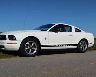 Ford Ford Mustang - V6 - 4L - Automatik Gebrauchtwagen