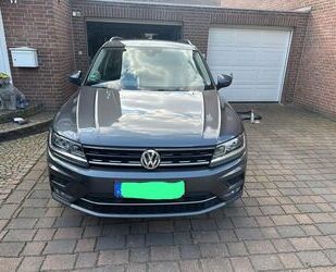 VW Volkswagen Tiguan 2.0 TDI SCR DSG Highline Highlin Gebrauchtwagen