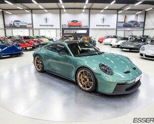 Porsche Porsche 992 GT3 | PTS Racinggreen Metallic | PCCB Gebrauchtwagen