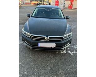 VW Volkswagen Passat Variant 2.0 TDI Highline Variant Gebrauchtwagen