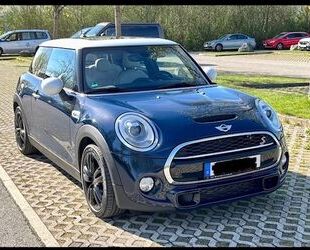 Mini MINI Cooper SD Pano, Leder, Navi, LED, Klima, Ser Gebrauchtwagen