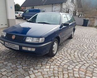 VW Volkswagen Passat Variant 1.8 CL 1.HD, Scheckheftg Gebrauchtwagen