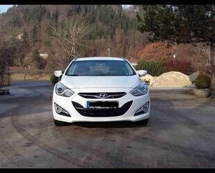 Hyundai Hyundai i40 cw 1.7 CRDi Style blue 100kW Style Gebrauchtwagen