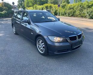 BMW BMW 318i touring,Autom.,Navi,Sitzh.,PDC Gebrauchtwagen