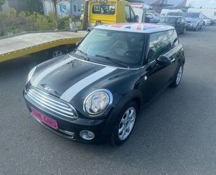 Mini MINI COOPER Mini Cooper/AUT./LEDER/KLIMATR. Gebrauchtwagen