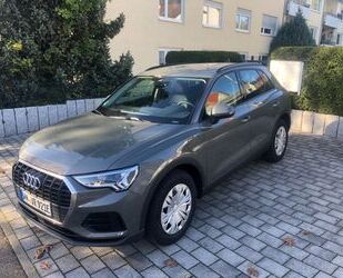 Audi Audi Q3 45 TFSI e S tronic - Nav, Led, Garantie, T Gebrauchtwagen