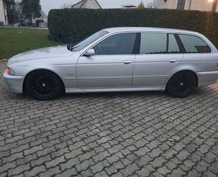 BMW BMW 530i A touring - Gebrauchtwagen