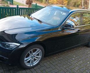 BMW BMW 320d Touring*Autom*Head*Xen*Kurv-Licht*Navi-Pr Gebrauchtwagen