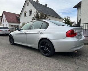 BMW BMW 318i - Gebrauchtwagen