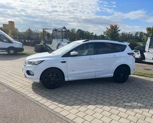 Ford Ford Kuga 2,0 TDCi 4x4 110kW ST-Line PowerShift S. Gebrauchtwagen