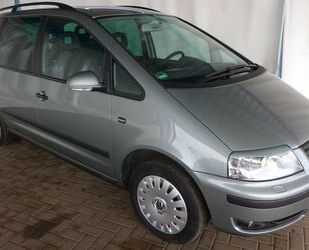 VW Volkswagen Sharan Family 1.8 Xenon/AHK/SHZ Gebrauchtwagen