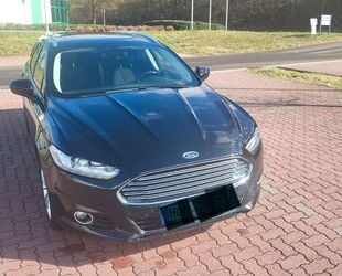 Ford Ford Mondeo 2l TDCi 110kW Turnier BiXenon Panorama Gebrauchtwagen