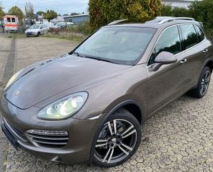 Porsche Porsche Cayenne Diesel * PANO * NAVI * LEDER * 21 Gebrauchtwagen