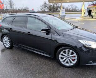 Ford Ford Focus ST 2,0L Leder ST Ausstattung, Recaro Gebrauchtwagen