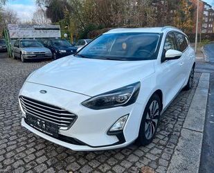 Ford Ford Focus Turnier Cool & Connect NR 64 Gebrauchtwagen