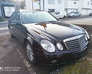 Mercedes-Benz Mercedes-Benz E 200 NGT BlueEFFICIENCY CLASSIC Aut Gebrauchtwagen