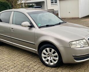 Skoda Skoda Superb 2.0 TDI PD DPF Comfort Comfort tüv Ne Gebrauchtwagen