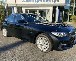 BMW BMW 320e AHK Sitzhzg. Navi Gebrauchtwagen