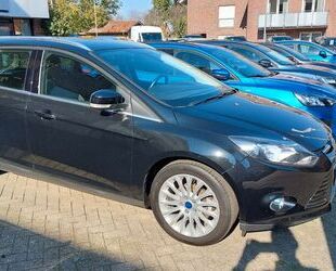 Ford Ford Focus Turnier Titanium AHK Gebrauchtwagen