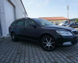 Skoda Skoda Octavia 1.8TSI Combi AHK SHZ PDC Tempomat Gebrauchtwagen