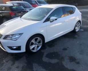 Seat Seat Leon FR*SPORT*2xPDC*AHK*LMF*8-FACH* Gebrauchtwagen