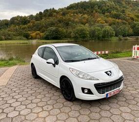 Peugeot Peugeot 207 Tendance HDi FAP 90-Garantie,Neu Tüv Gebrauchtwagen